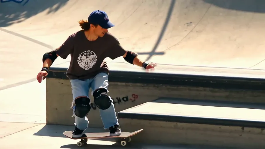 Motion Reference — Swap the Skater, Keep the Trick · Vídeo de referencia · 参考视频